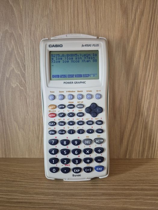 Kalkulator graficzny Casio fx 9750G PLUS z pokrywą stan idealny Elektronika
