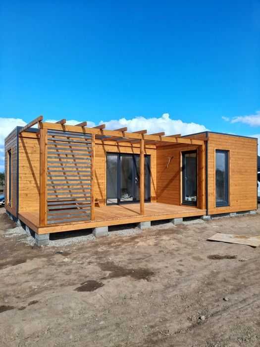 Instrukcja budowy domku typu L