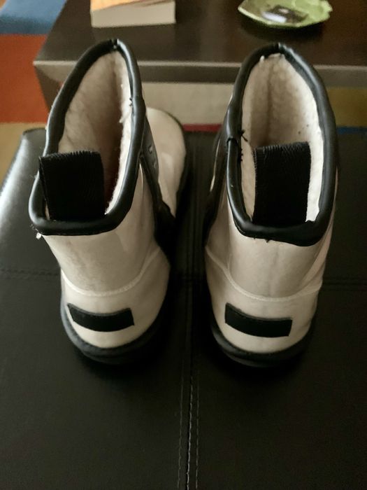 Botas para chuva e tempo frio novas