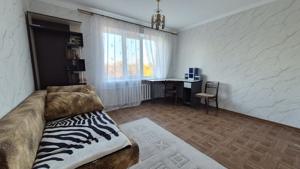 Здам 2 кім, Меблі та техніка