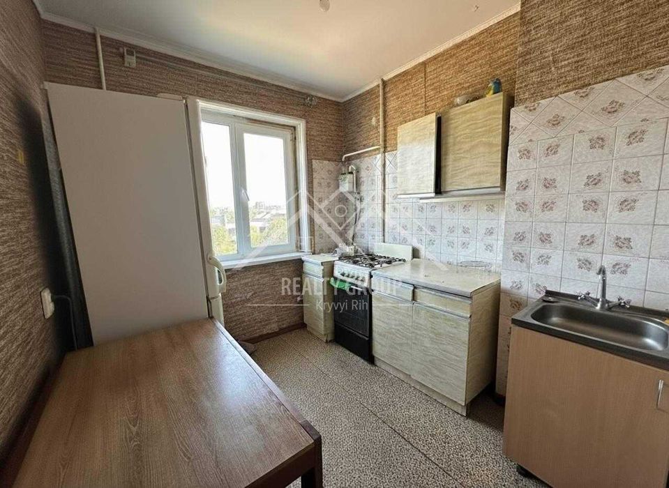 Продаж 2-кімнатної квартири по вул.Українська, 5/9