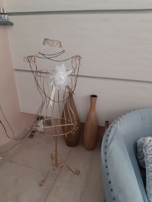 Manekin kolekcja tkmaxx italy druciak złoty boho home figurka ozdoba
