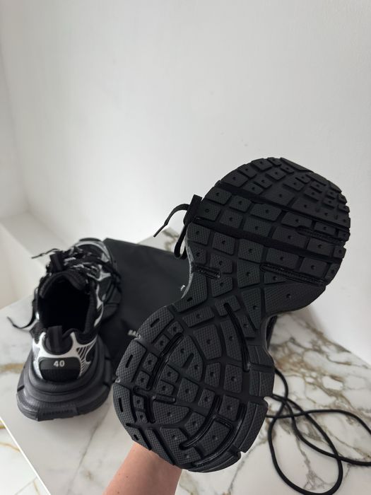 Balenciaga 3xl premium black white фото вживу відео є олх накладний