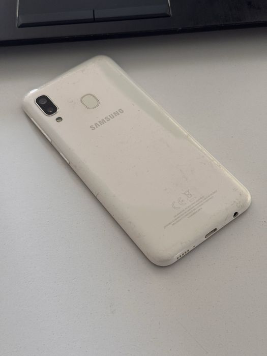 Samsung a20e 3/32