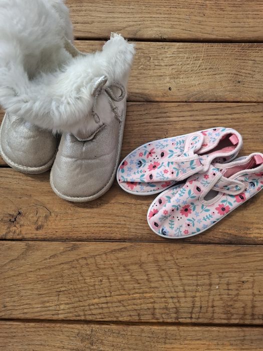 Buty pantofle r24 i r26