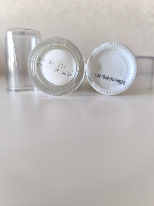 Професійна косметика: Матуючий флюїд Renew Smart Matt Fluid + Ретинол Anubismed Retinol 1.0 (Оригінал) залишок 45% + подарунок тонік для шкіри 10 мл.