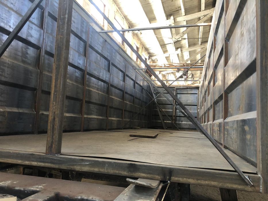 Виготовлення та переобладнання причепів, напівпричіпів, тягачів самоск