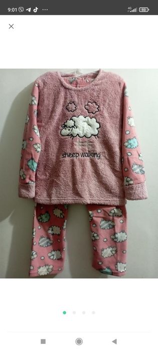 Куртки пальто ,жилетки жіночі підліткові,теплий спортивний костюм,угі