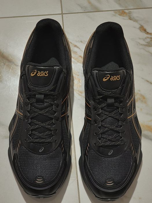 Оригінал 100% Кросівки Asics Gel-Kinetic Fluent   EURO 46.5