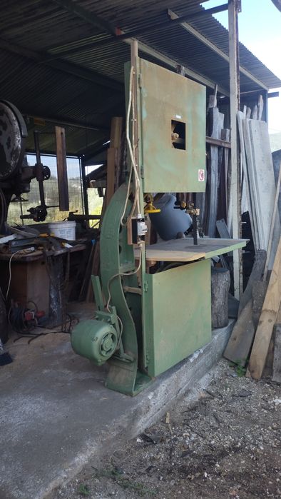 SERRA DE FITA INDUSTRIAL /ELMA GERMANY, Bolantes de 80cm 2.40MT ALTURA