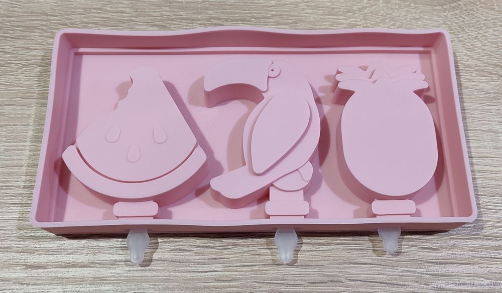 Silikonowe formy, foremki do lodów Peppa, owoce, miś, zajączek, arbuz