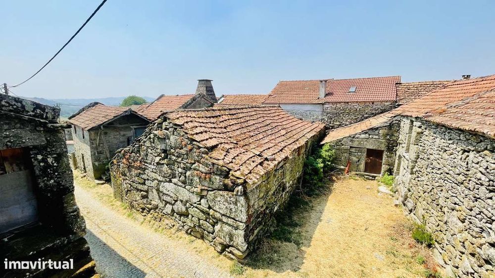 Casa rústica para recuperar – Pedrário, Montalegre