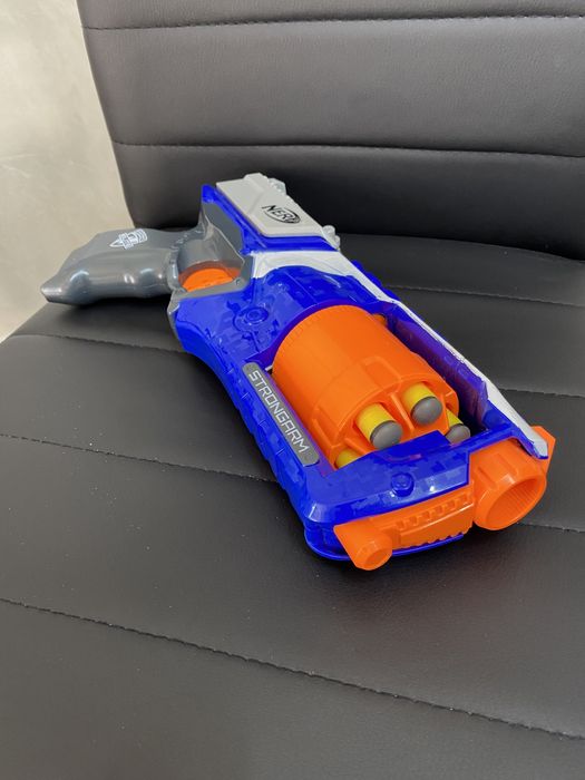 Бластир NERF. Пістолет
