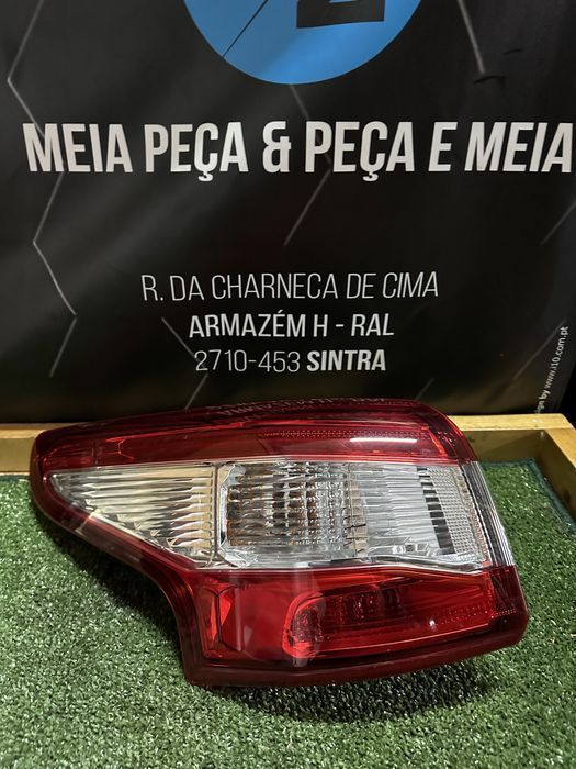 Farolim traseiro esquerdo Nissan Qashqai 2018