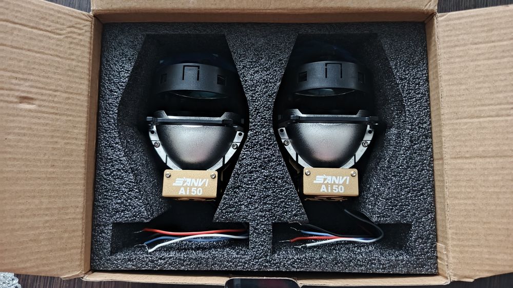 Bi-led smart лінзи Sanvi Ai50