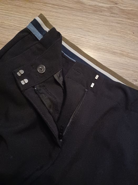 Nowe spodnie damskie rozmiar 34