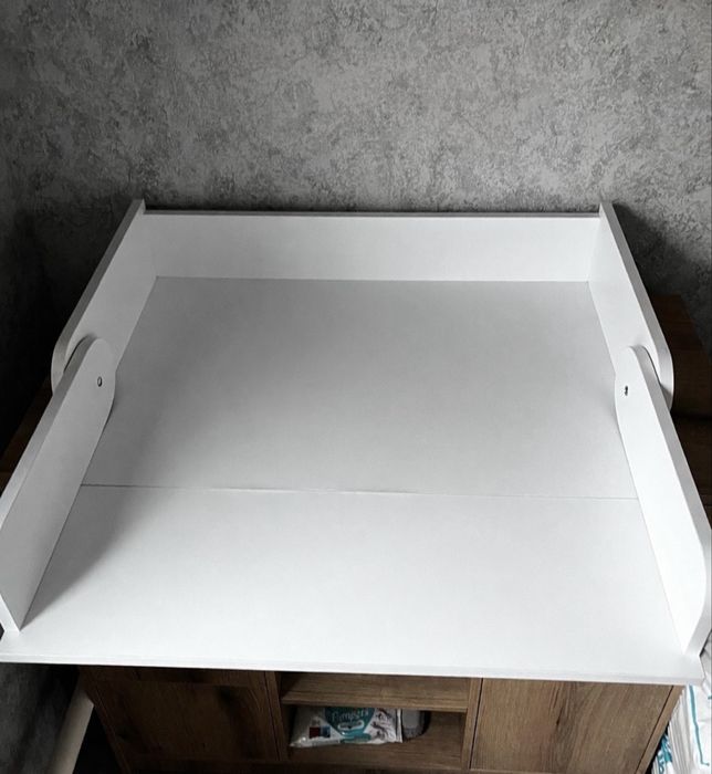 Пеленальний столик переносний 72х70 см