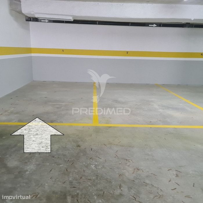 Lugar de Garagem em Localização Premium – Canidelo, V. N. Gaia