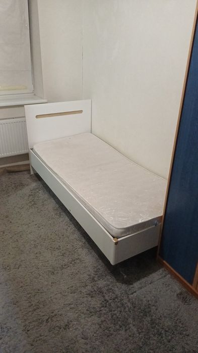 продам ліжко 80×200 з матрацом
