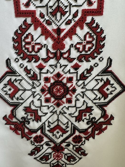 Вишите плаття для дівчинки