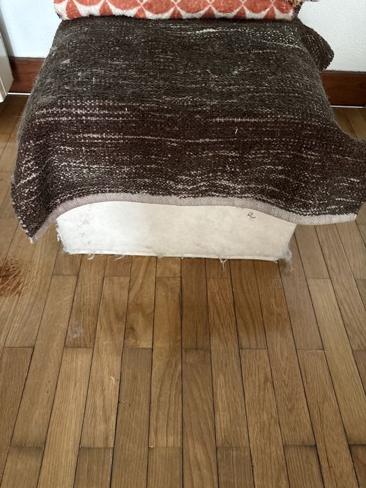 Caixa de sala para guardar mantas - sofa