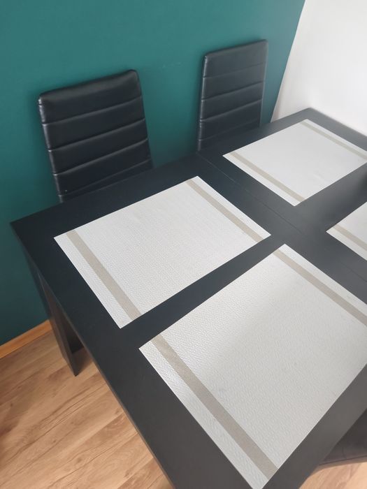 Stół /gratis krzesła   120/160x80
