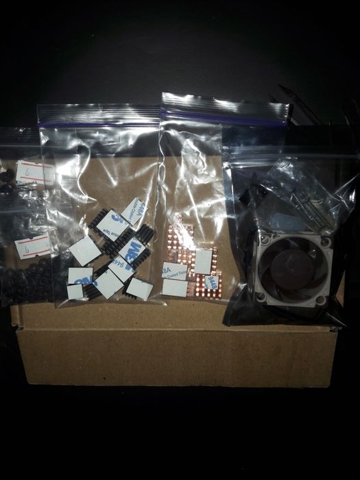 Bitaxe gamma 601 solo майнер BTC.