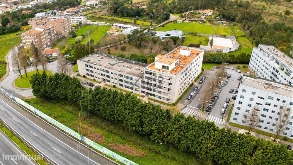 Incrível T2 Centro Valongo