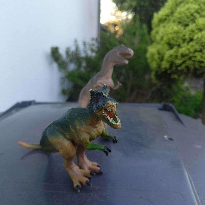 Dinozaury figurki