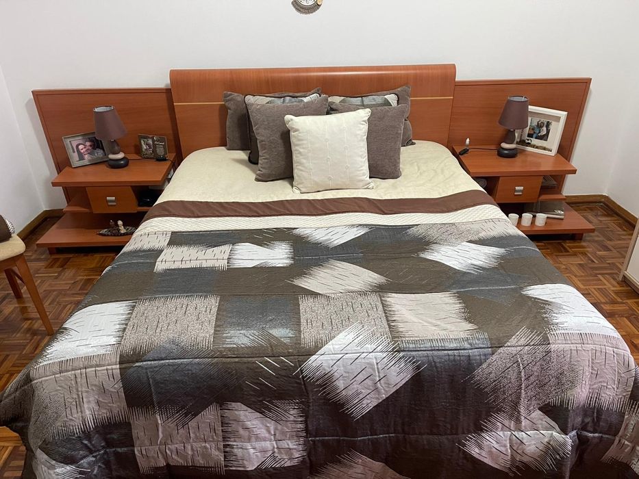 Cama casal madeira