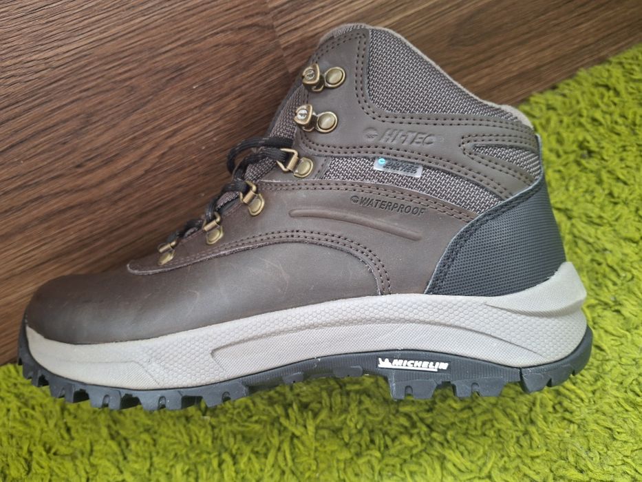 Жіночі черевики Hi-TEC 37розміру