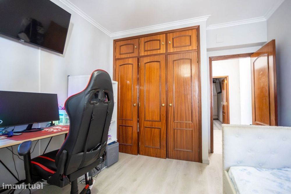 Apartamento T2 no Carregado