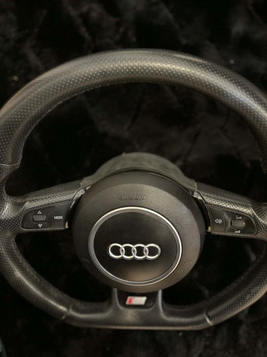 Kierownica multifunkcyjna Audi A8 D3 ściętą dołem pasuje do A4 B6 B7