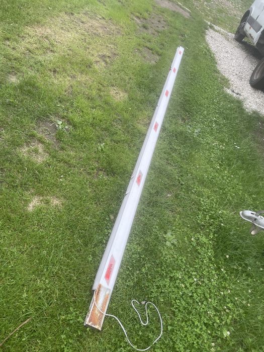 Szlaban parkingowy 5m