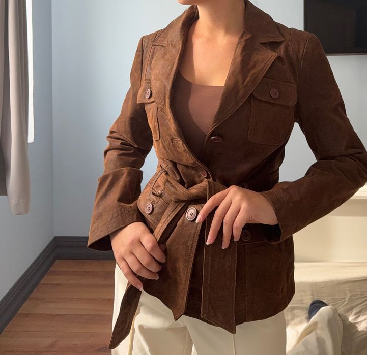 Zamszowa czekoladowa kurtka skorzana taliowana hit zamsz skora vintage