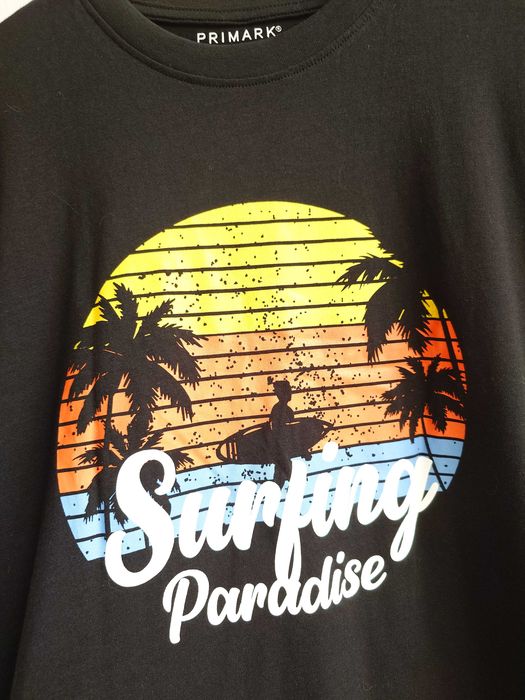 Męski czarny T-shirt
S Nowy bez metki Primark