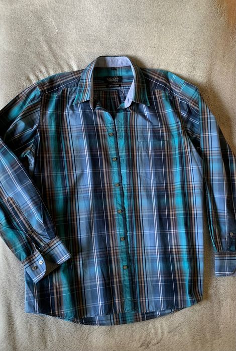 Стильна сорочка в клітинку Tailor&Son, L (41/42).