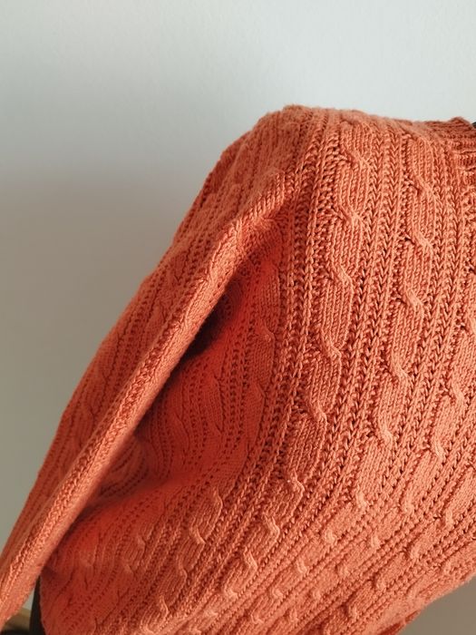 Sweter damski wełniany