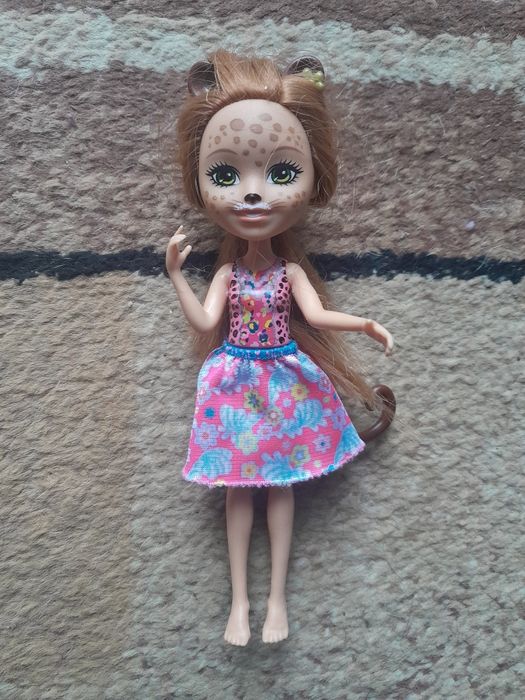 Lalka enchantimals kot z 2013 r. firmy Mattel