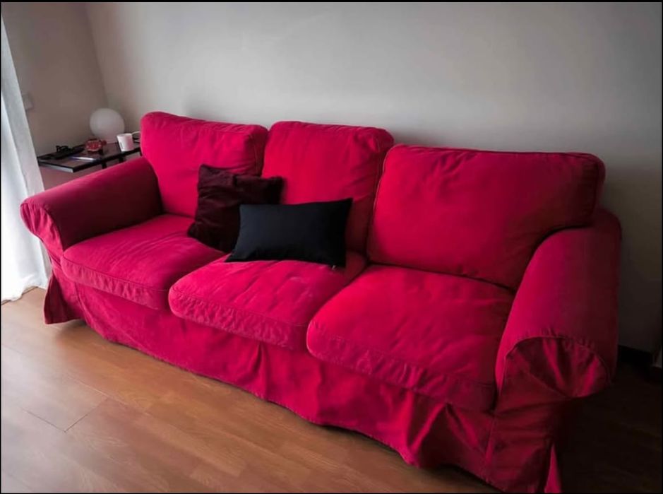 Sofá IKEA Vermelho
