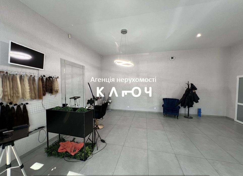 Продаж комерції,  ЦЕНТР, навпроти ПриватБанку