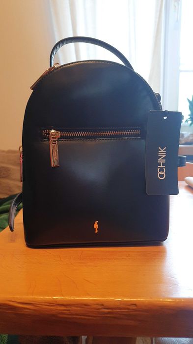 Mały czarny plecak damski Ochnik