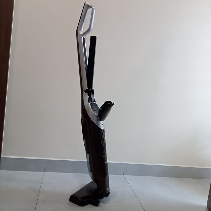 Odkurzacz Bosch flexo series 4