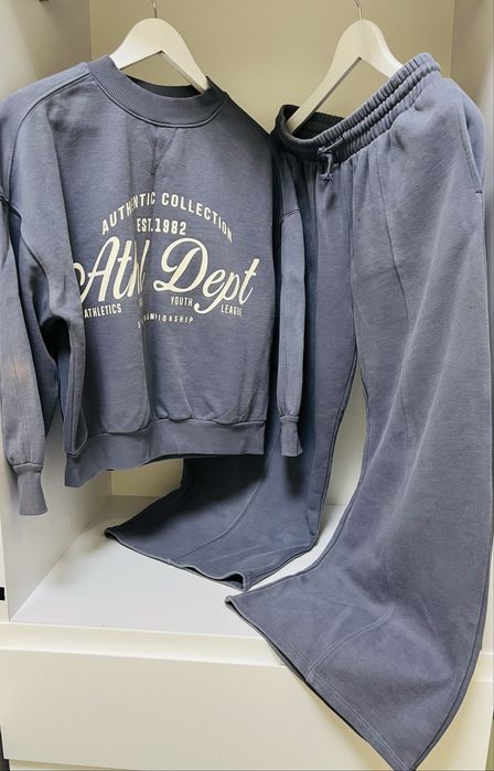 Продам одяг на дівчинку!