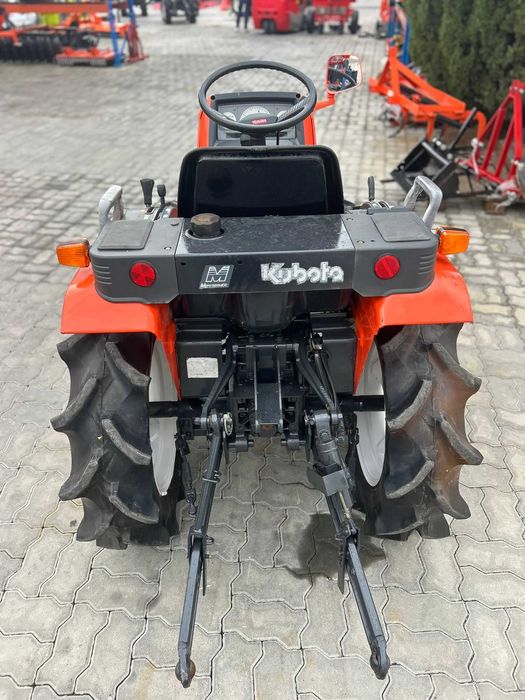 KUBOTA ASTE A155 IMACULADO