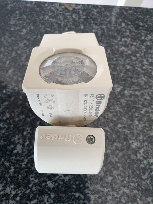 Sensor de movimento exterior