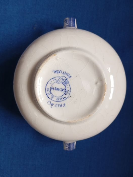 Açucareiro de louça de Sacavém