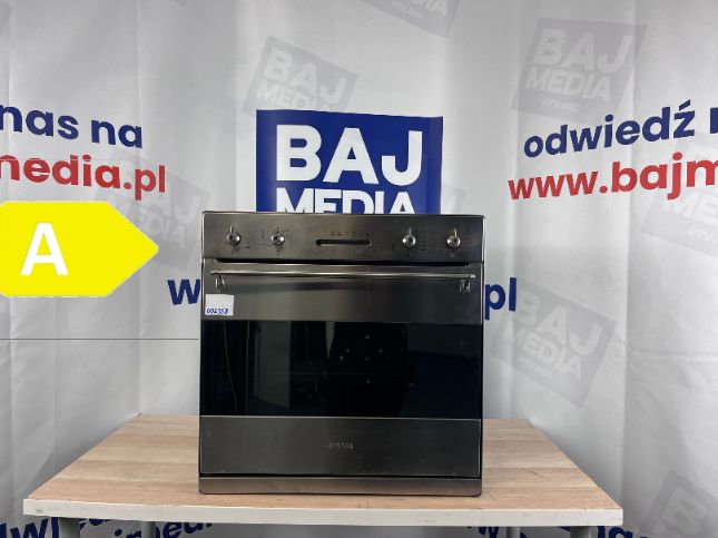 Piekarnik Bardzo Solidny Smeg Termobieg / Klas  A  /Dostawa/ Gwarancja