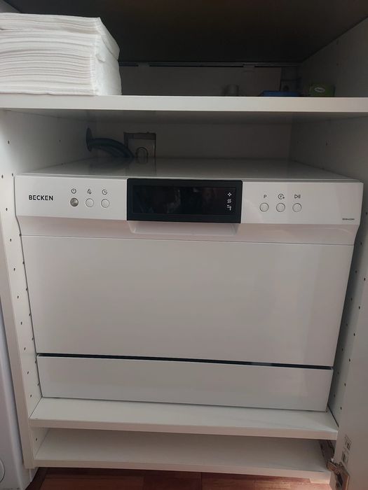 Como Nova - Máquina Lavar Loiça Becken