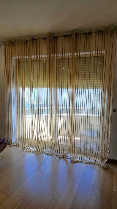 4 Cortinas / Cortinados - Dourados